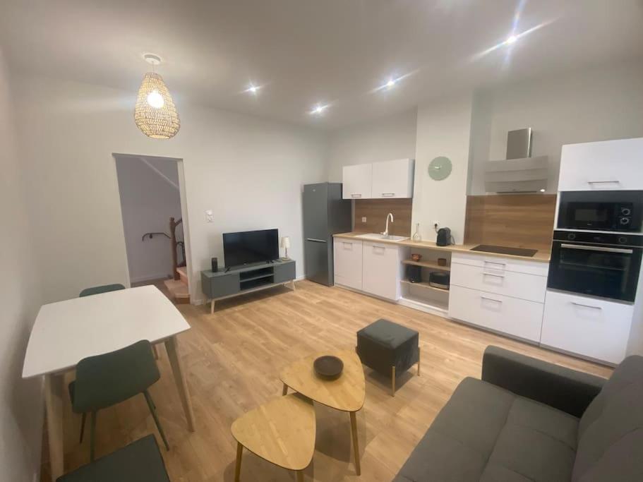 Appartement Le Paisiblement Votre 2 Ch, Terrasse, Clim, Park à Montauban Extérieur photo